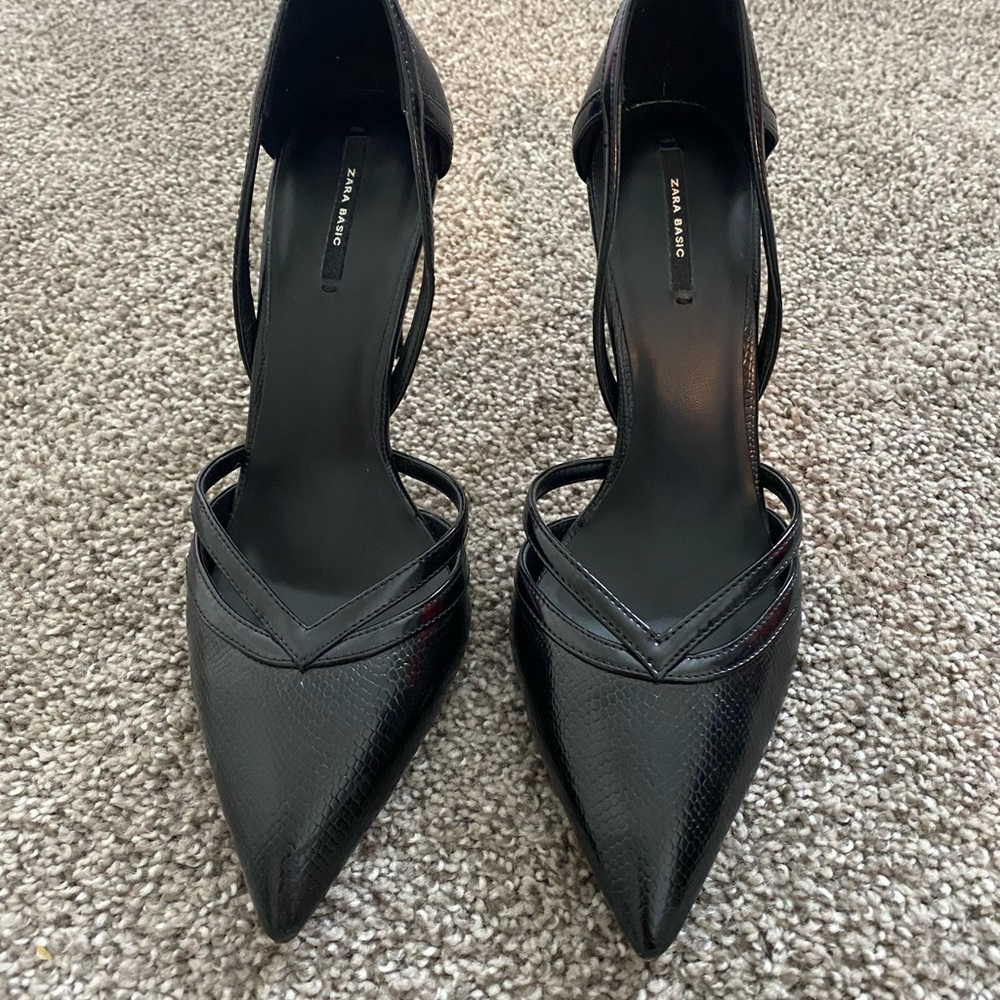 Zara High Heels Black Leather with Pointed Toe